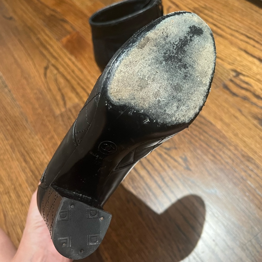 Chanel boots - Picture 2 of 8